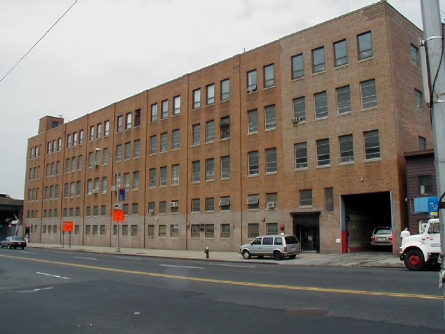 2735 Jackson Ave - Unit 3